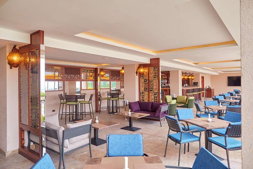 Goma Serena Hotel 餐厅 照片